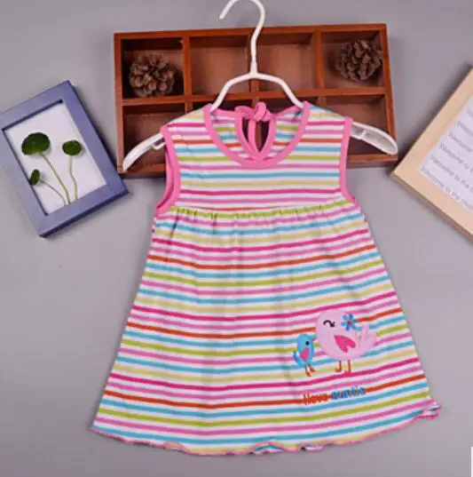 Милое платье для маленьких девочек хлопковые платья трапециевидной формы в горошек без рукавов Повседневная одежда с цветочной аппликацией для принцессы от 0 до 24 месяцев - Цвет: 2