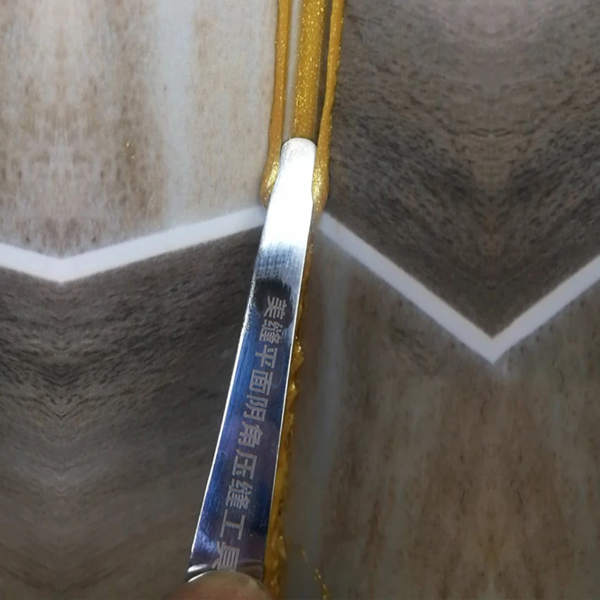 Рисунок 4 - Угловая лопатка Инь Янь из нержавеющей