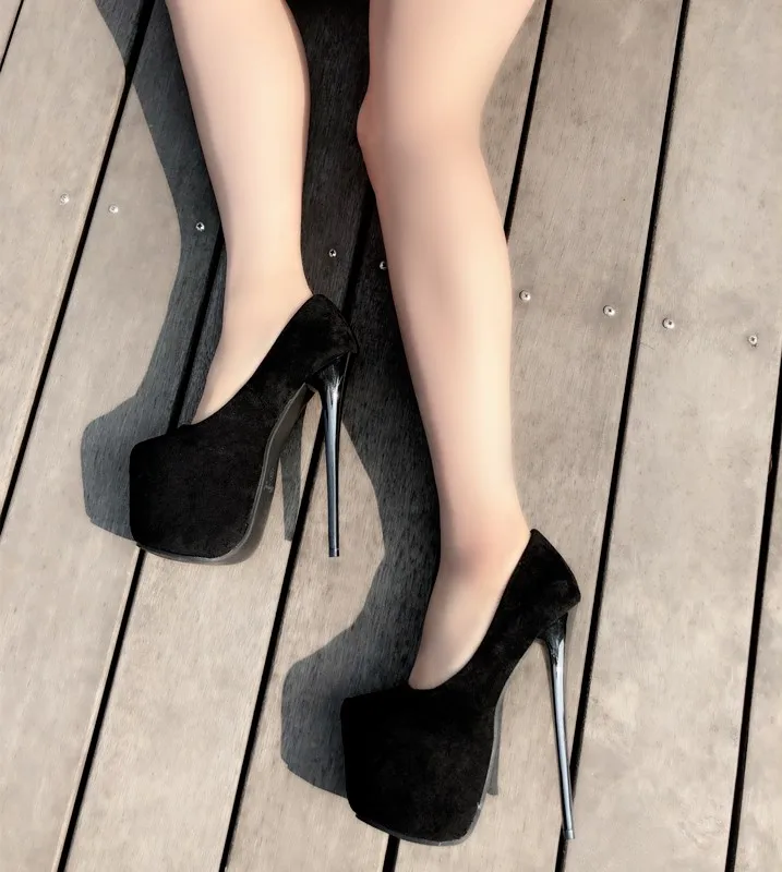 Женские туфли на очень высоком каблуке; Туфли на платформе из водонепроницаемого материала; пикантные черные туфли на высоком каблуке 17 см в европейском и американском стиле для ночного клуба; hnj78