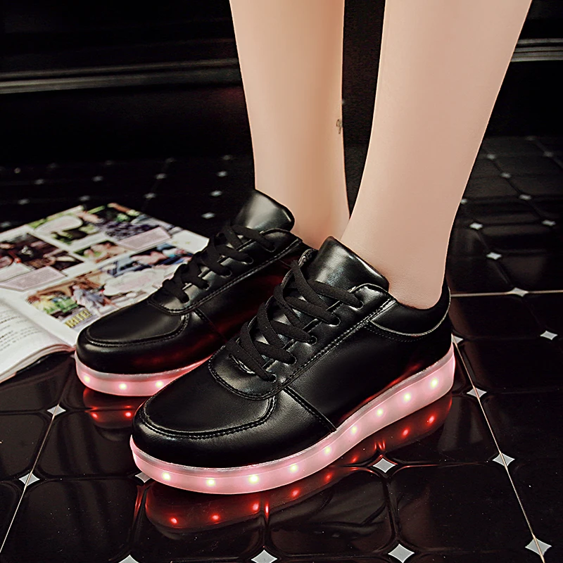 Sapatos para Crianças Light Novas 11 Cores Tênis Luminoso Usb Recarregável Unisex Crianças Menino Menina Graffiti Sapato 7ipupas Led up 18 novas 11 cores tênis luminoso usb recarregável
