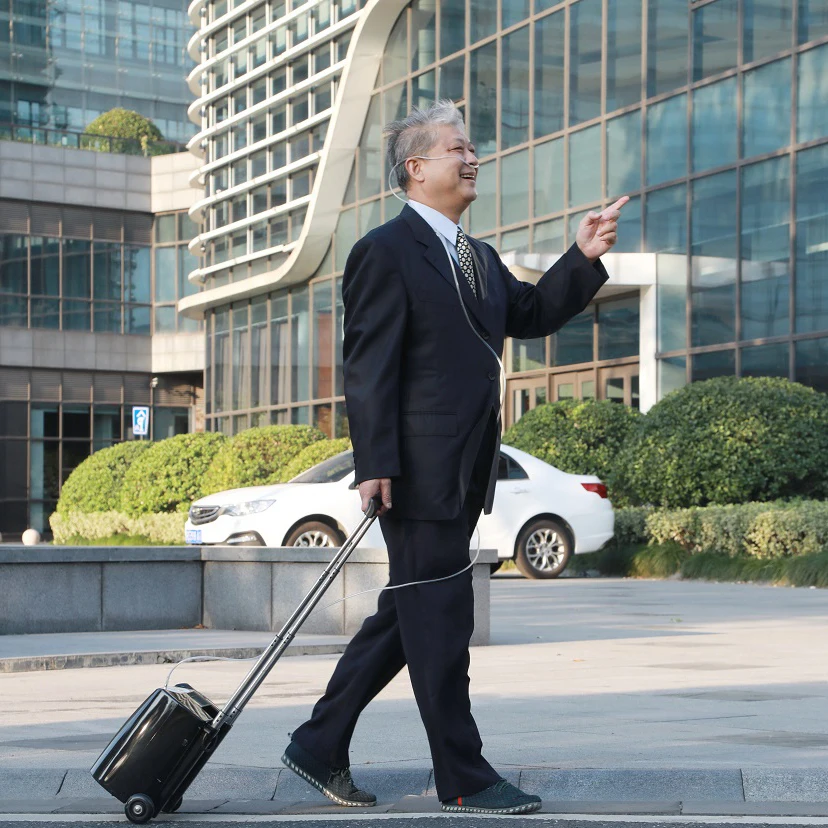  2019 Newest Medical Portable Oxygen ConcentratorMini Size Portable Oxygen Concentrator 5 hours batt