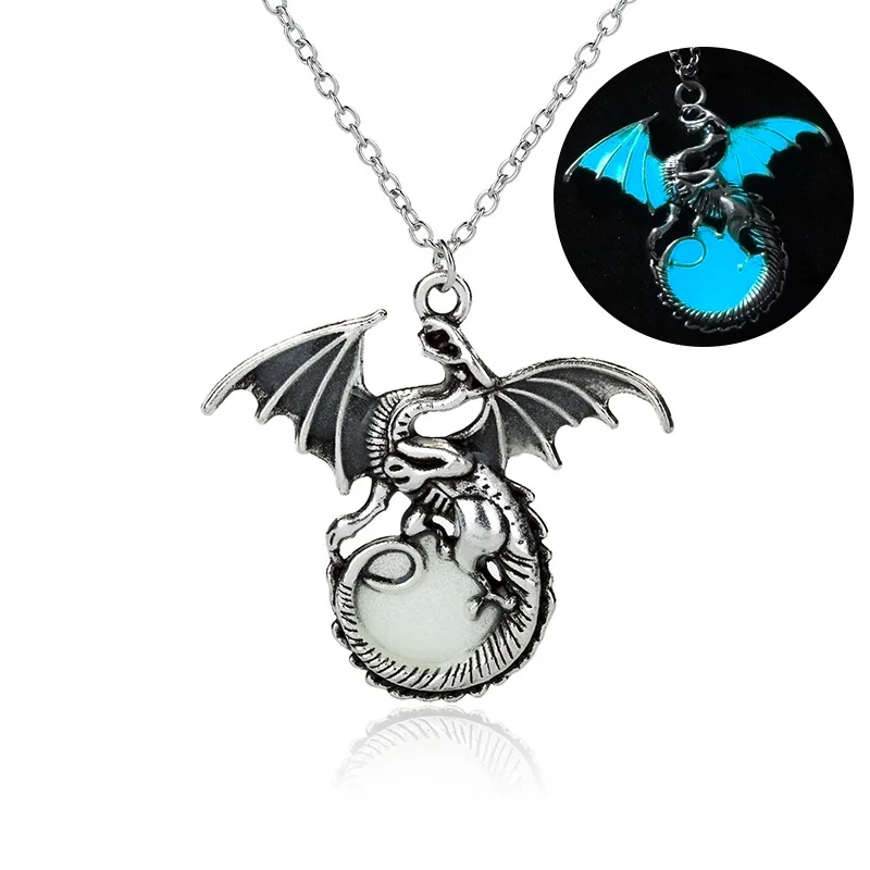 

Game of Throne Dragon Punk Luminous Dragon Pendants Necklaces Glow in the Dark Amulet Sweater Chain Gift Ancient Fashion 2019