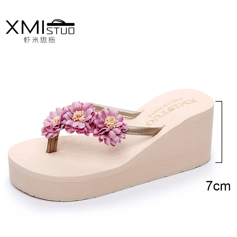 Chanclas de mujer/шлепанцы на платформе с цветами; женская летняя пляжная обувь; женские шлепанцы на танкетке и высоком каблуке; женские вьетнамки