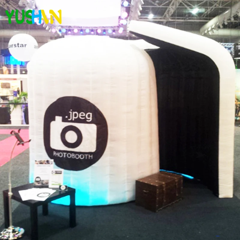 Inside Black dome booth 13