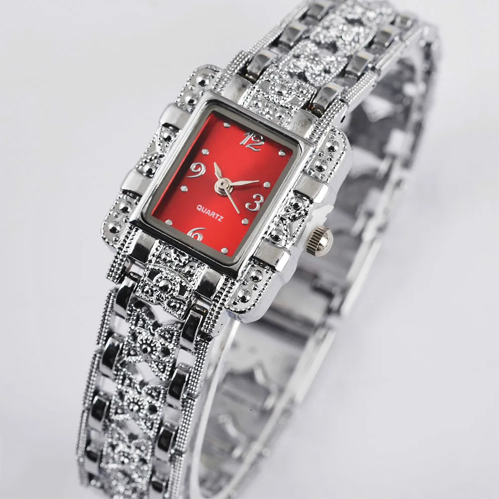 

Women's Quartz Alloy Luxury Square Bracelet Watch Fashion Wild Butterfly Diamond Ladies WristWatch Female Stainless Steel Clock