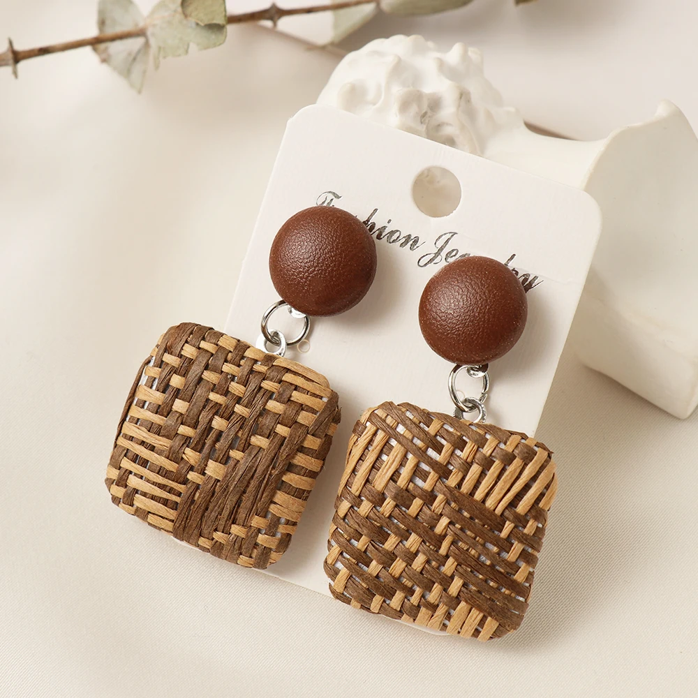 1Pair Handmade Bohemian Wooden Rattan Wicker Straw Pendientes Long Statement Earrings Wooden Round Drop Earrings Jewelry Gift