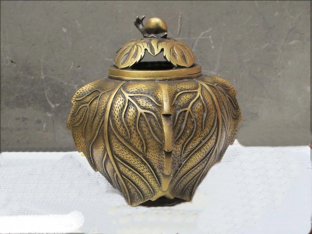 

6.5"nice-looking Small Sino China Brass snail on mulberry leaf censer
