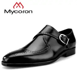 Mycoron летние дышащие ручной работы Баллок Carving обувь из натуральной кожи с Туфли с ремешком и пряжкой мужские острый носок Бизнес костюм