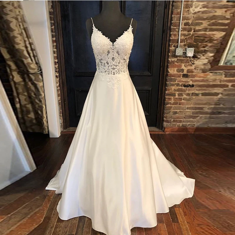 2019 Elegant Wedding Dresses A-line Appliques Spaghetti Straps Vestido De Noiva Illusion Bodice Backless White Wedding Gowns 2019 Elegant Wedding Dresses A-line Appliques Spaghetti Straps Vestido De Noiva Illusion Bodice Backless White Wedding Gowns
