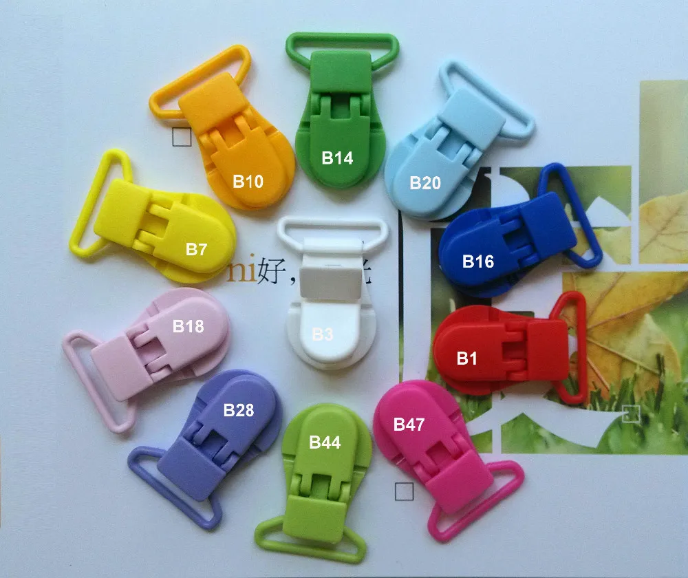 Chupeta de Plástico o Envio Gratuito de 150 Lote Sutoyuen Cabaça Forma Clipe Plástico Bebê Suspender Soother Clips Mix 15 Cores Pçs - 25mm 3 Mamãe e Bebê