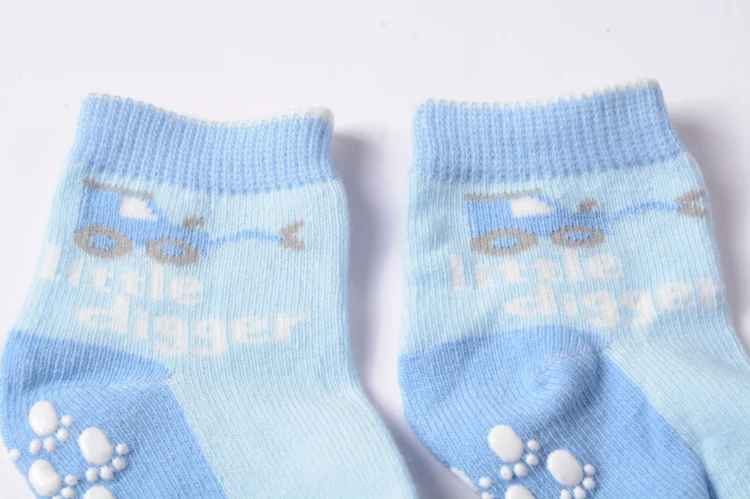 Милые мягкие хлопковые носки для младенцев, нескользящие носки для маленьких девочек, носки для новорожденных мальчиков, аксессуары для малышей, детские вещи для 0-12 месяцев