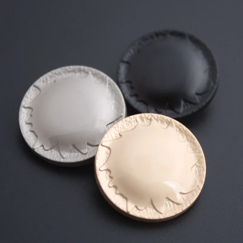 

British Style Round Metal Chic Elegant Buttons Sewing Tools Decorative Button Scrapbooking Garment DIY Apparel Accessories