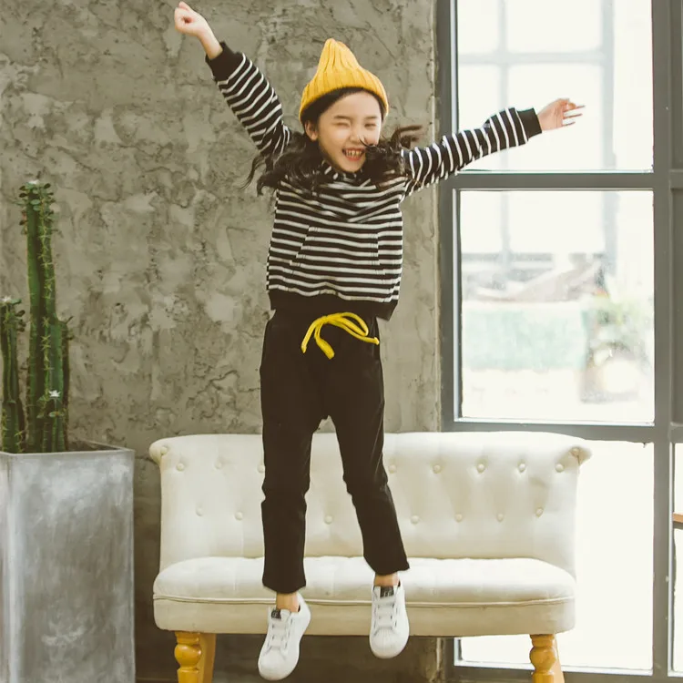 

Children Clothing 2018 Sports Suit For Girls 4 5 6 7 8 9 10 11 Years Hooded Long Sleeve Striped Sweatshirt + Pant Kids Clothes