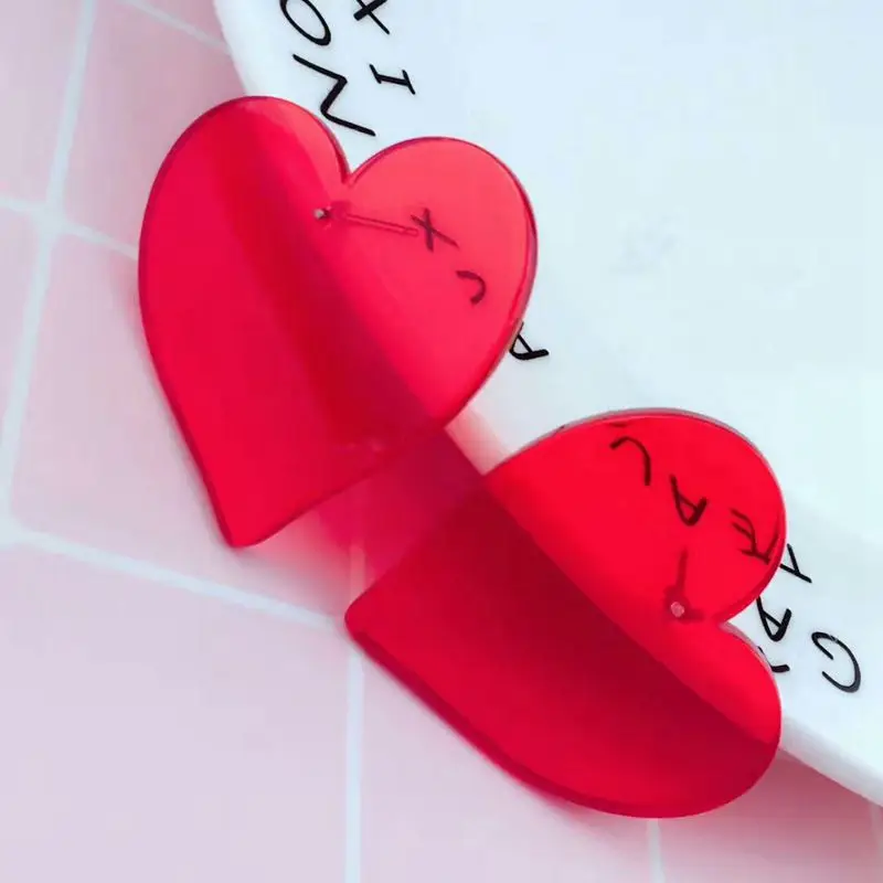 Цветные прозрачные акриловые женские серьги-гвоздики в форме сердца