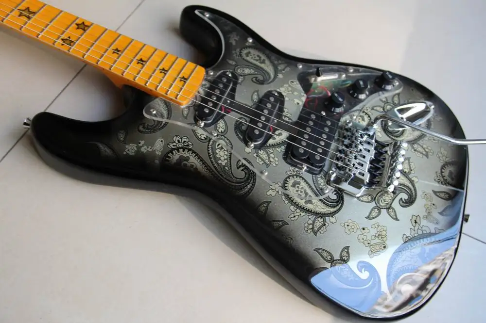 New Arrival Fr STR electric guitar 3 pickups Guitarra electrica Transparente pickguard in black 111120