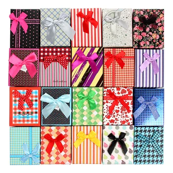 

6pcs Square Small Gift Box With Bowknot Decor For Ring Earrings Necklace Valentine's Day Jewelry Gift Box For Girls Random Color