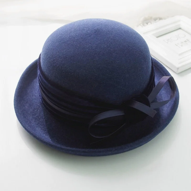 vintage style wool felt cloche hat