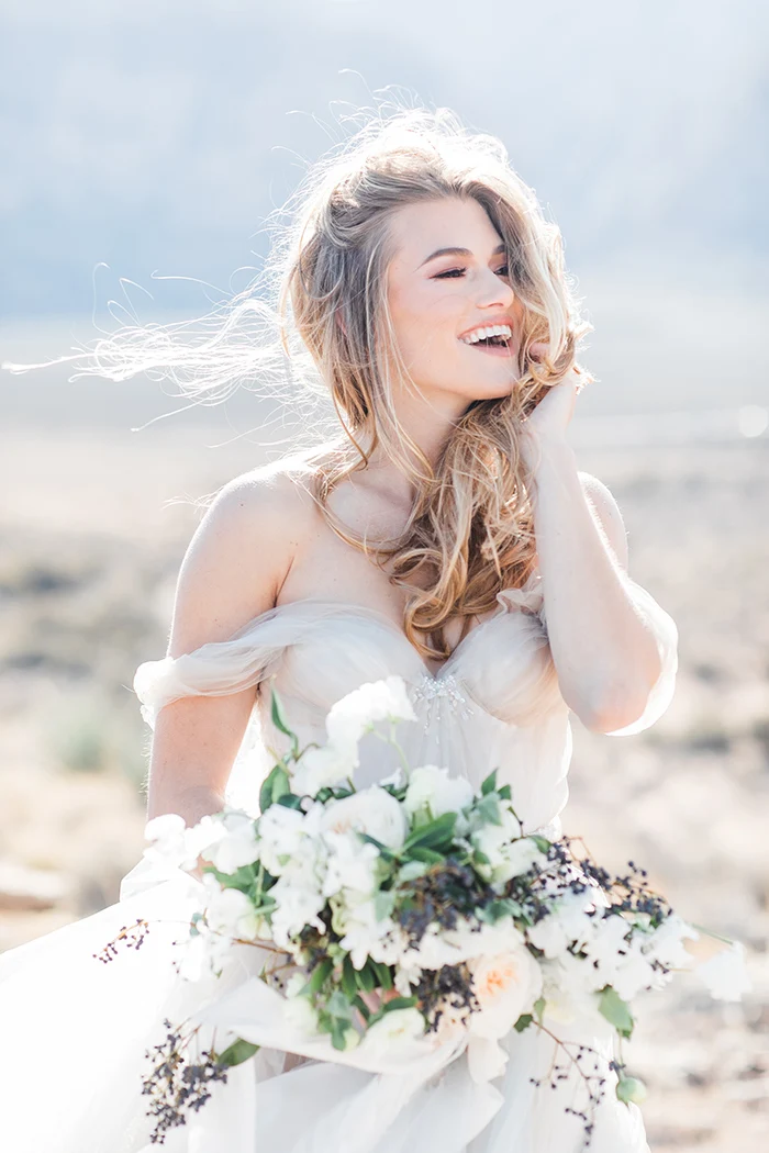 23-vintage-bridal-glam-red-rocks-canyon(pp_w480_h720)