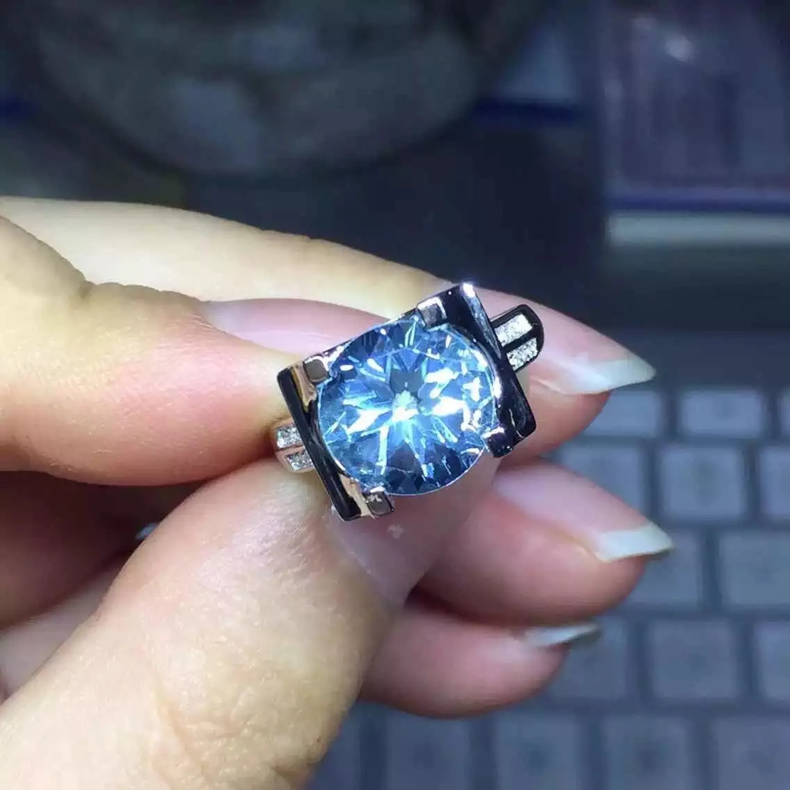 

Blue Topaz Natural Gift 925 Sterling Silver Ring