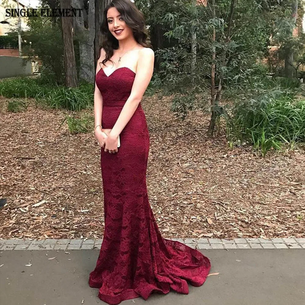

New Arrival Burgundy Mermaid Cut Evening Dress Plus Size Lace Dress