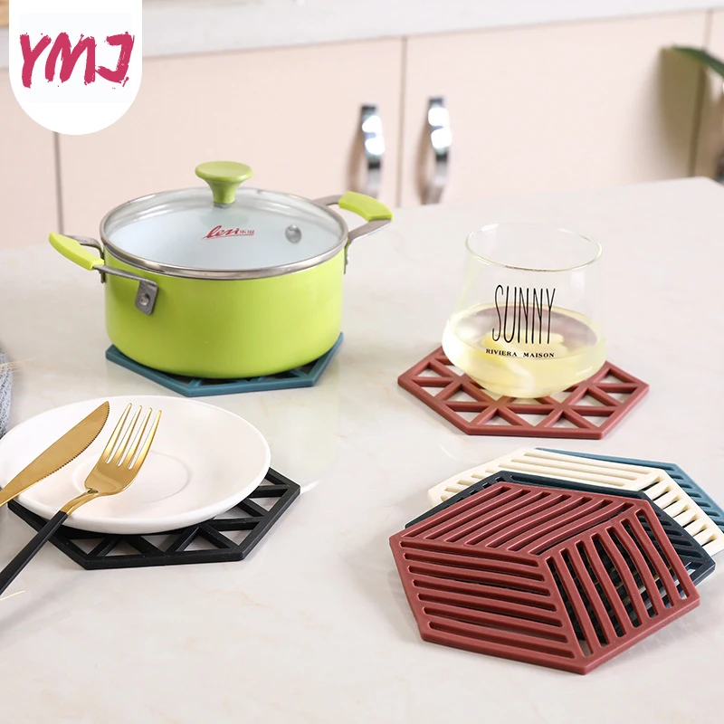

1PC Silicone Coaster Cup Hexagon Mats Pad Heat-insulated Bowl Placemat Home Decor Desktop Eco-friendly Insulated Mat Simple