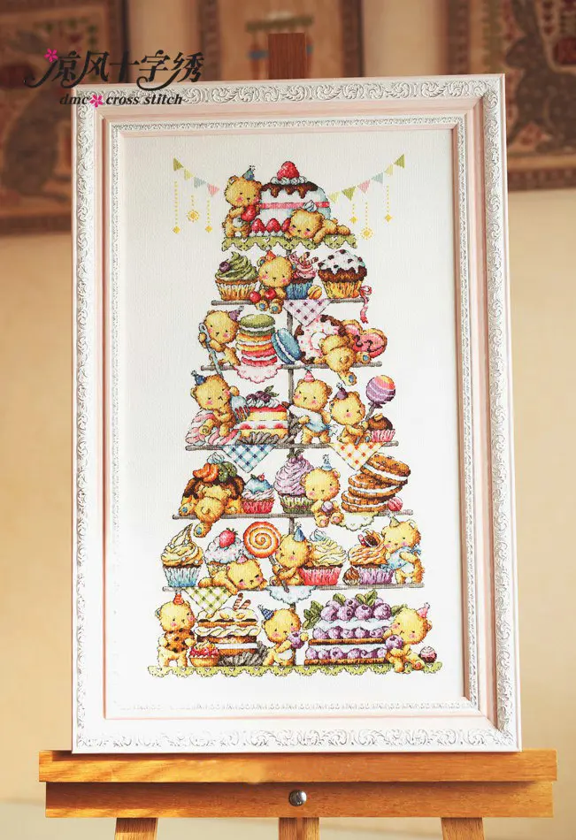 

Seven layers of small bear cake pagoda cross stitch kit DMC brand thread animal dog count canvas fabric embroidery handmade need