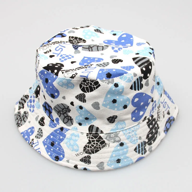 baby essential  Retail 2-6years sunbonnet sun hats printing Fisherman caps baby children kids spring summer fall accessoriesbaby eating 
