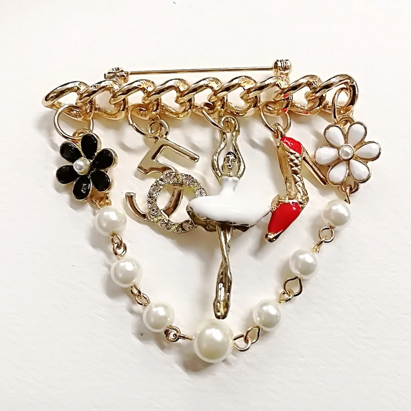 

5 word Pearl cc Brooch Pin flower lady figure high heel trendy crystal brand brooch jewelry Korean elements Brooch
