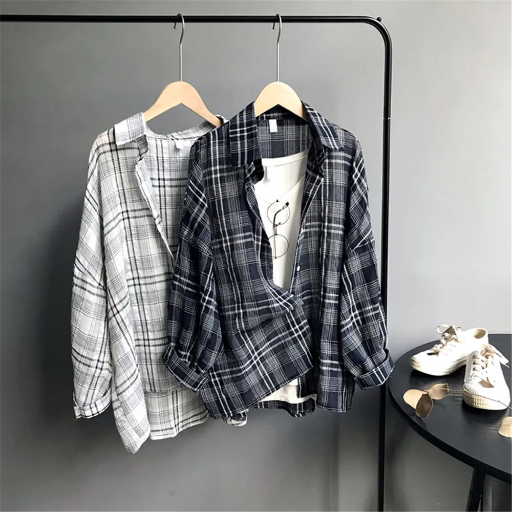  Wide Shoulder Plaid Women Blouses 2018 Autumn Linen Big Chest Plaid Shirts Loose Women Top Blusas Lantern Sleeve Clothing (1)
