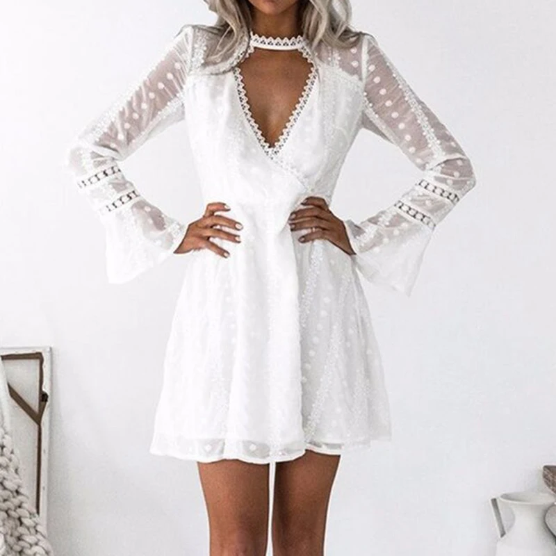 

Women Lace Dresses 2018 Elegant V Neck Flare Sleeves Short Party Vestidos Mini Sexy White Dress Vestidos Robe WS5789T