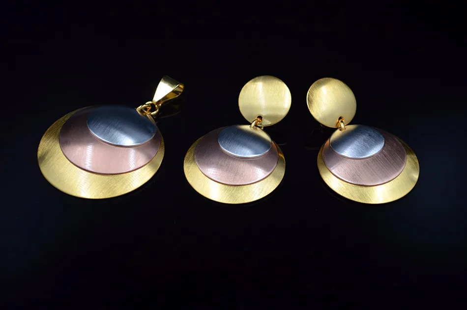 Jewelry sets (3)