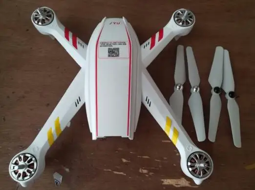 JYU Hornet S HornetS Радиоуправляемый квадрокоптер БНФ(без аккумулятора и зарядное устройство с ДУ и т. д