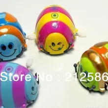 Супер забавный маленький Жук Насекомое игрушка может повернуть сальто в кругах во время бега и повернуть 360 градусов Заводной