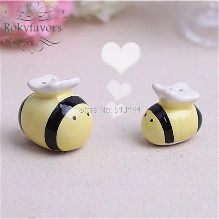 honey bee salt and pepper shaker02