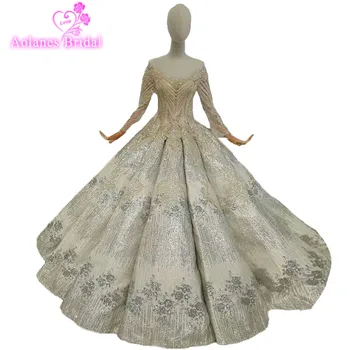 

2018 Silver Lace Squins Long Sleeves Scoop Court Train Bridal Gown Floor-length Backless Waves Ball Gown Vintage Wedding Dresses