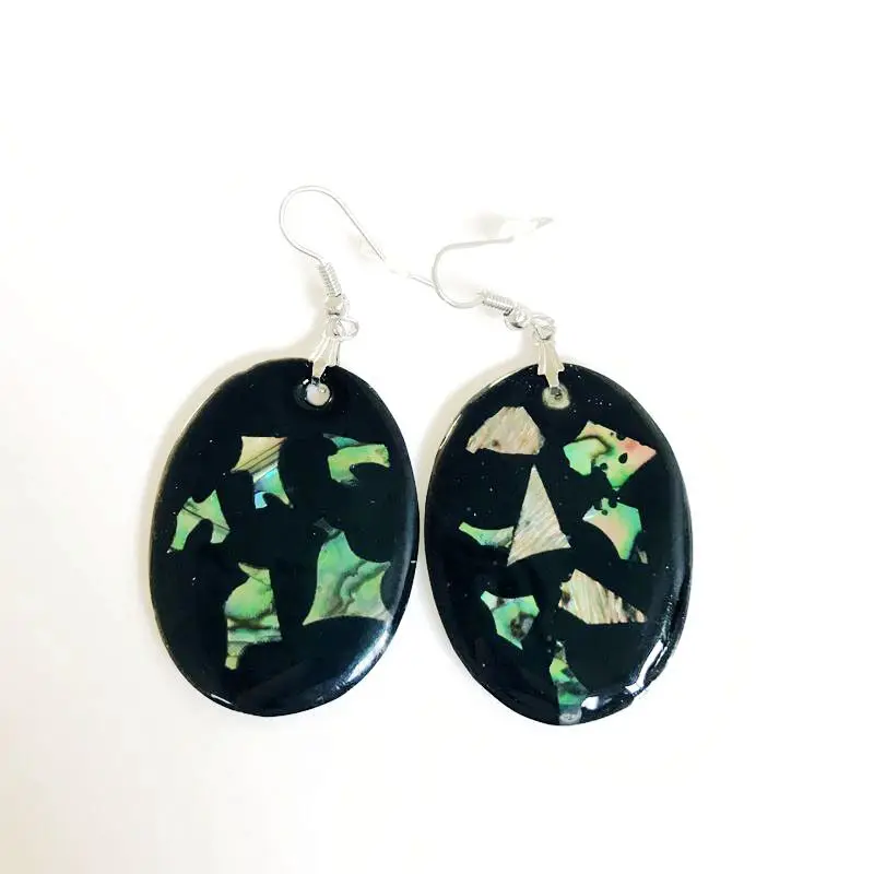

Free Shipping Special Design Oval Shaped Shell Elegant Earring