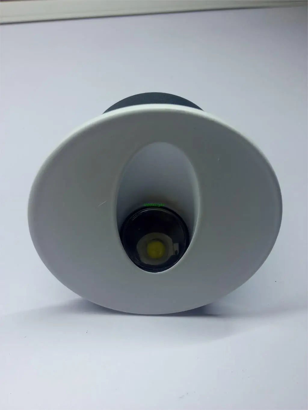 White housing 3w led Holding-down  led stairs light/led wall light 2years warranty 120-130lm led step light