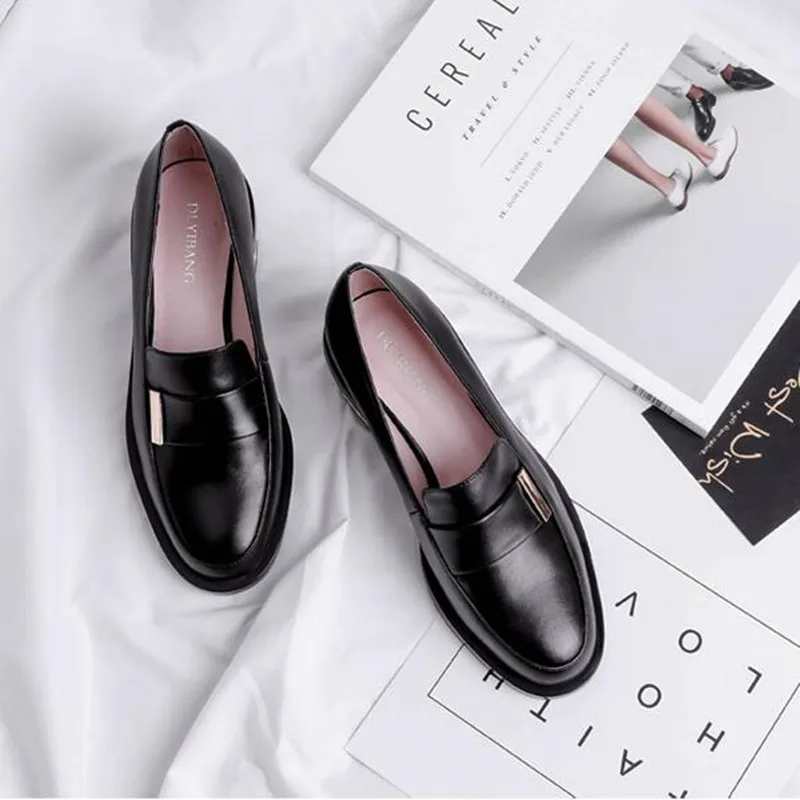 

Eunice Choo Brogue Casual Pearl Leather Shoes Round Toe Solid Genuine Leather Spring Shallow Career Matte Surface Fashion Flats