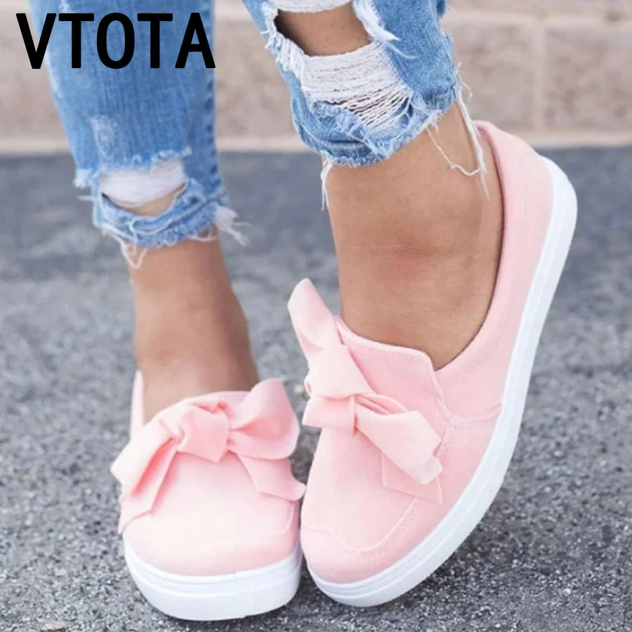 Goedkoop VTOTA Vrouwen Platte Platform Schoenen Dames Schoenen 2018 Roze Vrouwen Flats Schoenen Casual Loafers Buttfly knoop Dames Schoenen Maat 43 H146