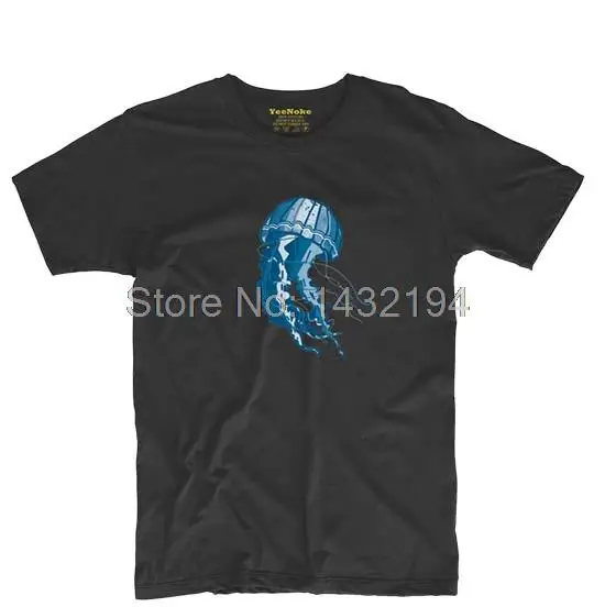 When Diver Meet Huge Jellyfish Mens &amp Womens Trendy T Shirt Comfortable | Мужская одежда