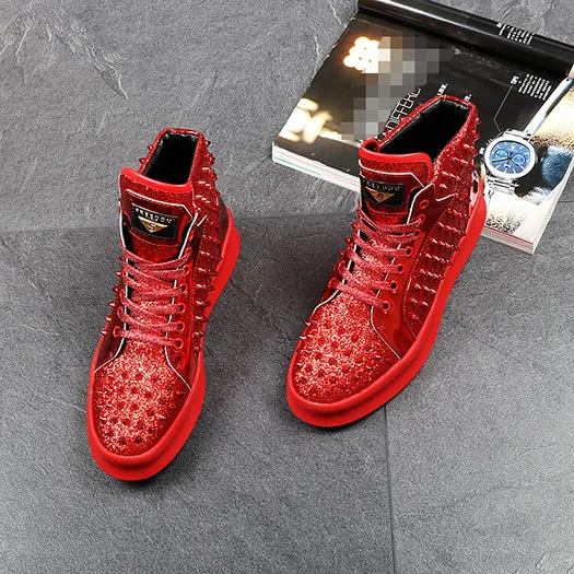 Высокие мужские кроссовки в стиле хип-хоп; весенняя обувь с блестками и заклепками; черные блестящие кроссовки; брендовые Клубные кроссовки с шипами; обувь на толстой подошве для катания на коньках - Цвет: Красный
