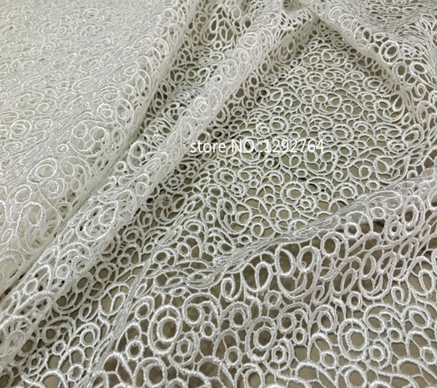 Gorgeous Modern Boho Lace Fabric, Soft Guipure Lace in Off-white