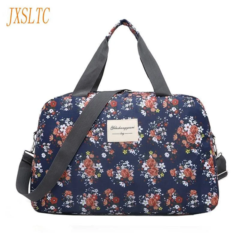 travel bags for women nearby