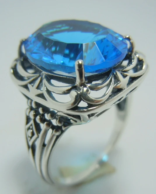 

South Korea beautiful exquisite decorative pattern blue tide restoring ancient ways The socialite ring