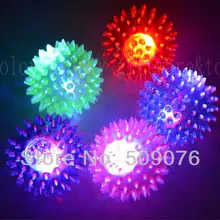 288 шт./лот 7,5 см 6 видов цветов светодиод мигающий мяч светодиодный мигающий, с шипами мяч Радуга многоцветный свет мигает массаж Вечерние