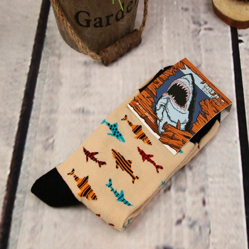 K-Socks-Men-Hip-Hop-Winter-Funny-Socks-Man-Trendy-Sock-Casual-Cotton-Soft-Mid-Socks(2)