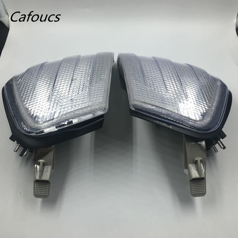 Mercedes Benz C300 Parkng Bulb Replacement - YouTube