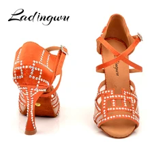 Ladingwu/туфли для латинских танцев; женские блестящие танцевальные туфли со стразами; цвет красный, коричневый; сатиновый бальный танец; обувь с мягкой подошвой