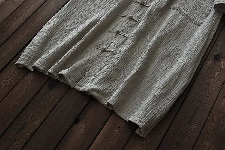 B137-8_coats