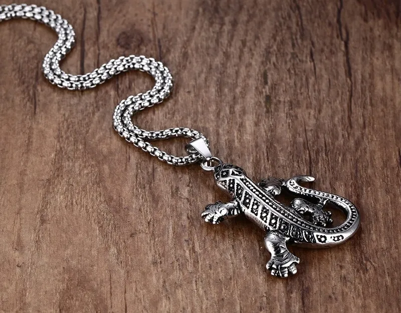 "LizNeck" - stainless steel Lizard Necklace 3